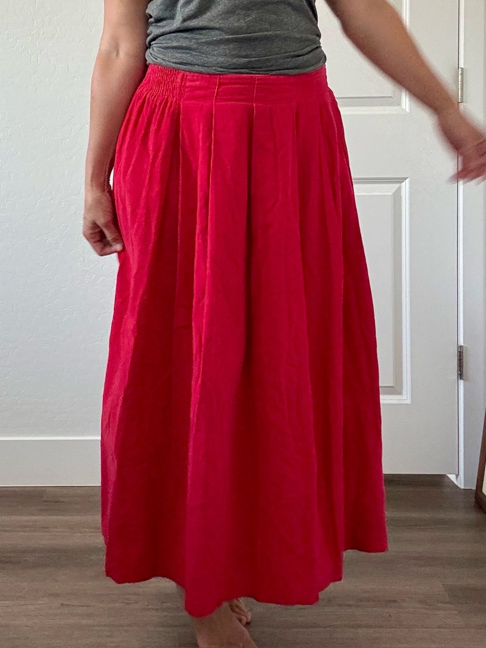 Vintage Talbots Red A-line Pleated Corduroy Skirt - Picture 7 of 7